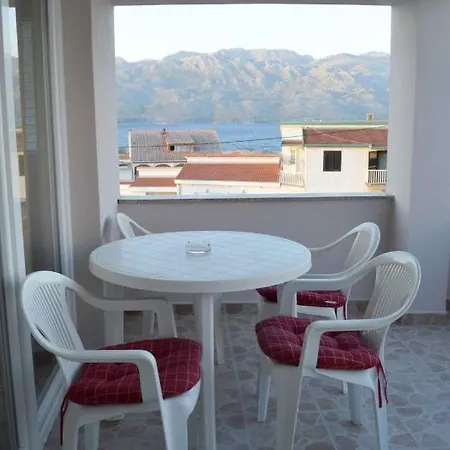 In Razanac/zadar Riviera 8256 Apartment Razanac